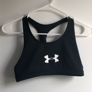 UNDERARMOR sports bra